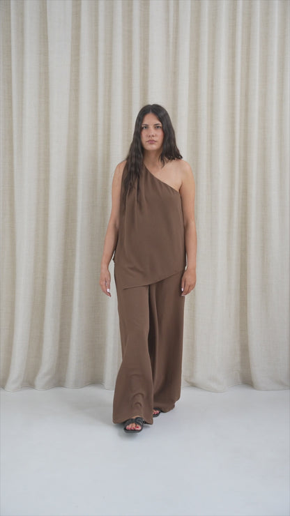 Ensemble asymétrique Isalia